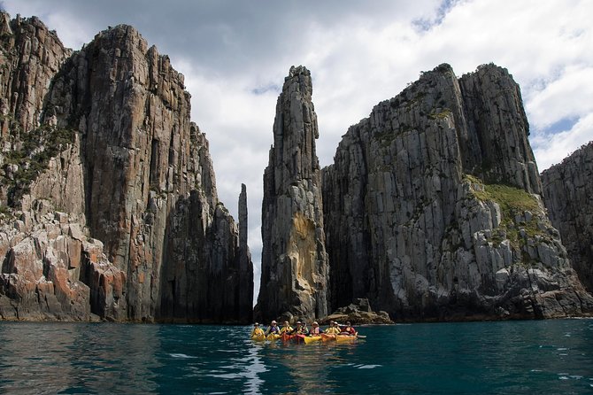 Tasman Peninsula Full Day Kayaking Tour - Tour Reviews and Pricing