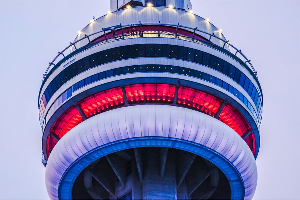 Toronto: Guided Night Tour With CN Tower Entry - Important Information