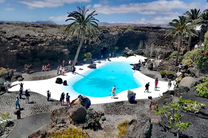 Tour to Timanfaya, Jameos Del Agua, Cueva De Los Verdes and Viewpoint From the Cliff - Visitor Reviews and Experiences