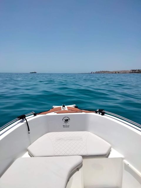 Unlicensed Boat in Puerto Banús - Instructor and Group Details