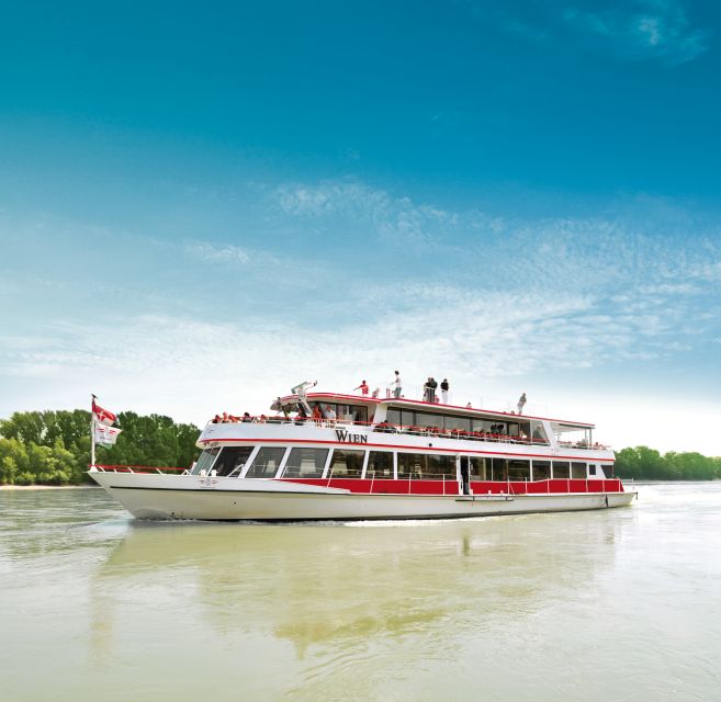 Vienna: Sightseeing Boat Tour With Lunch - Additional Information on the Activity