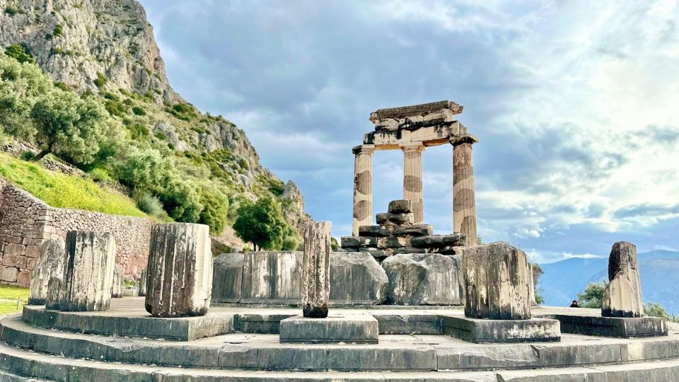 Visit Thermopylae & Delphi Navel of Earth Private Tour 8H - Important Information