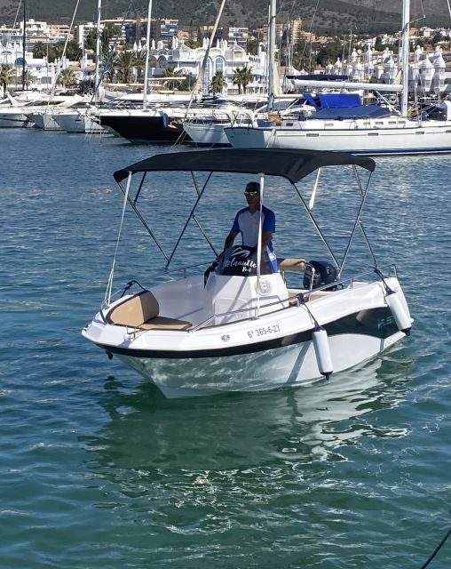 Benalmádena: Private Boat Rental Without a License - Price and Duration