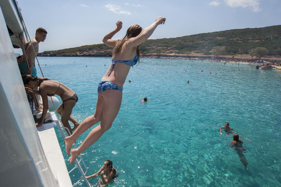 Crete: Spinalonga, Elounda, & Agios Nikolaos Boat Tour & BBQ - Common questions