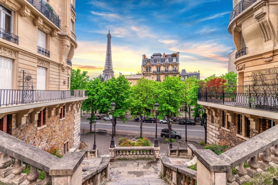 Family Tour of Paris Old Town and Grévin Museum - Directions