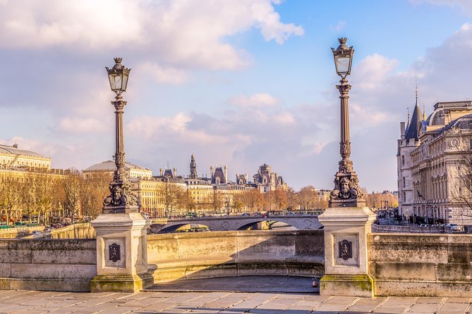 Family Treasure Hunt Around Notre-Dame Cathedral - Additional Details