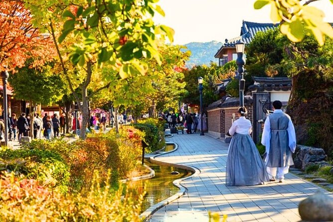 Jeonju Shuttle Bus Service & Hanbok Experience(From Seoul/Busan) - Traveling From Seoul or Busan