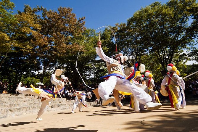 Korean Folk Village and Suwon Hwaseong Fortress One Day Tour - Activities and Attractions at Folk Village