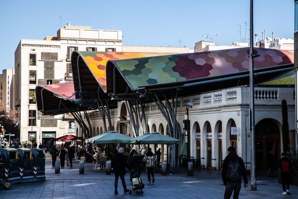 Markets Walking Tour: Las Ramblas, La Boquería, and Beyond - Finish Location and Main Stops