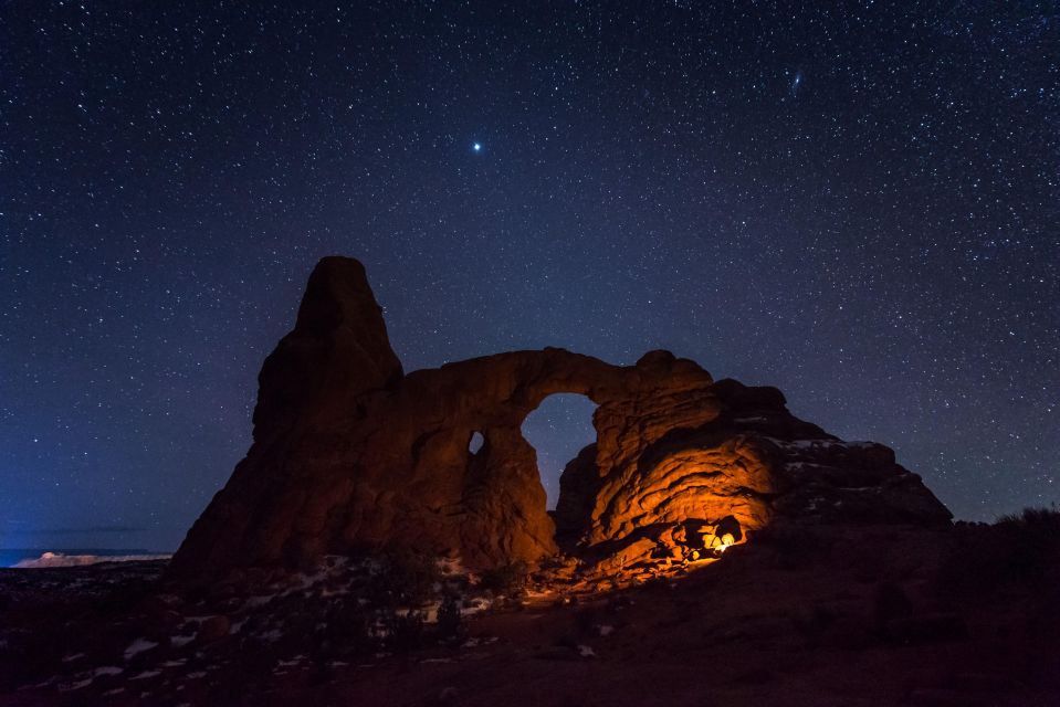 Moab: The Windows in Arches Guided Stargazing Hike - Stargazing Equipment Provided