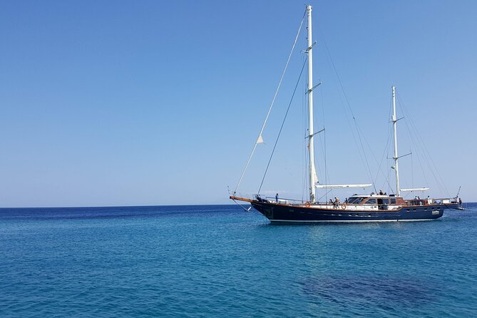 Mykonos: Combo Yacht Cruise to Rhenia and Guided Tour of Delos (Free Transfers) - Service Quality Overview