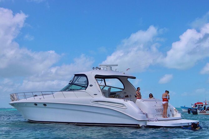 Private Yacht SEARAY SUNDANCER 60ft up to 20 Pax 23P1 - Common questions