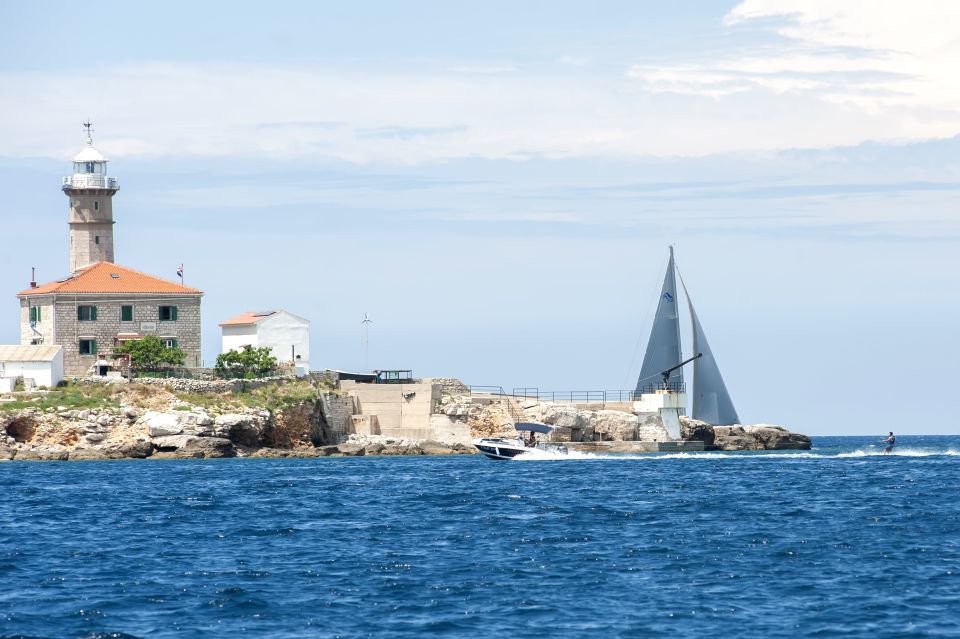 Rovinj: Rovinj Archipelago and South Coves Speedboat Tour - Common questions