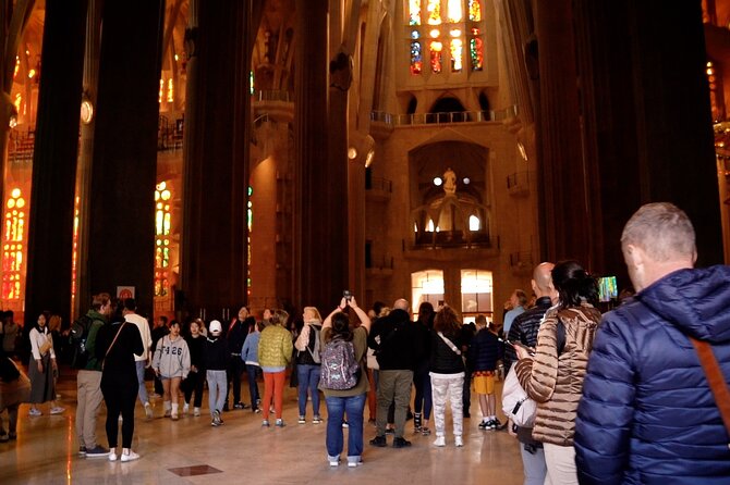 Sagrada Familia Guided Tour With Skip the Line Ticket - Common questions