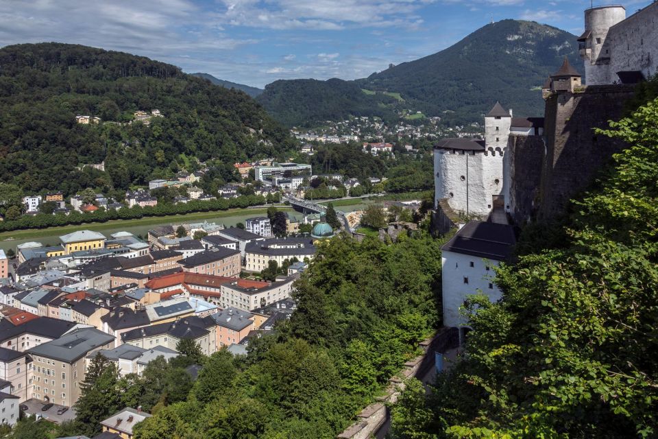 Salzburg: Express Walk With a Local in 60 Minutes - Final Words