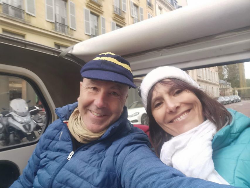 Versailles : 1 Hour Private Citytour in a Vintage Car - Common questions