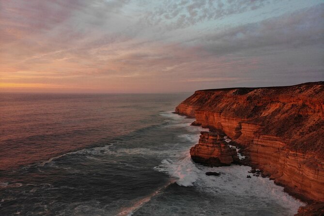 2 Day Pink Lake and Kalbarri Tour - Accommodation and Dining Experience