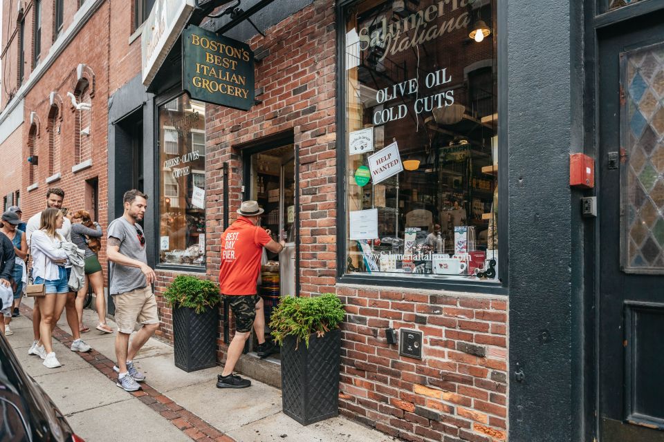 Boston: North End to Freedom Trail Food and History Tour - Local Treats