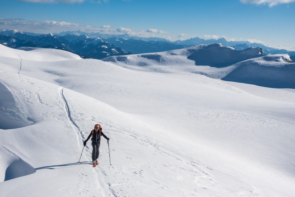 Freshfields/Lambe Glacier: Ski Basecamp - Directions and Important Information