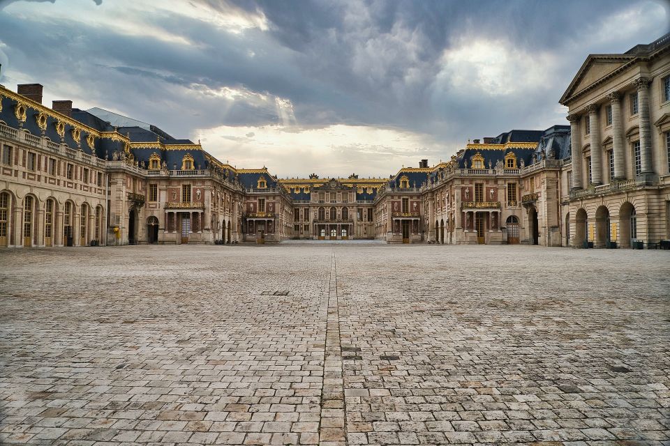 From Paris: Versailles Palace and Gardens Guided Experience - Common questions