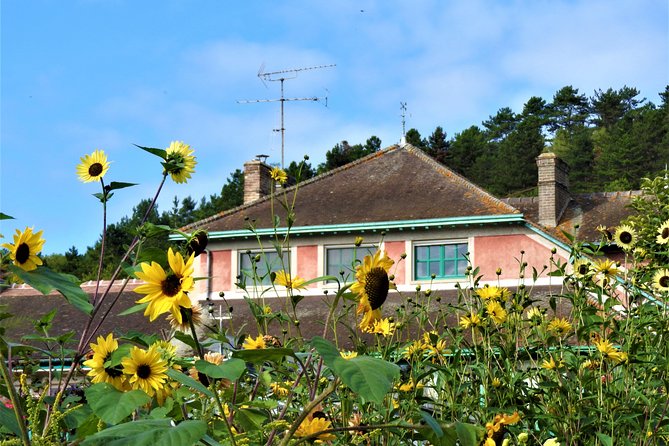 Giverny Monet House and Gardens Skip the Line Walking Tour - Common questions