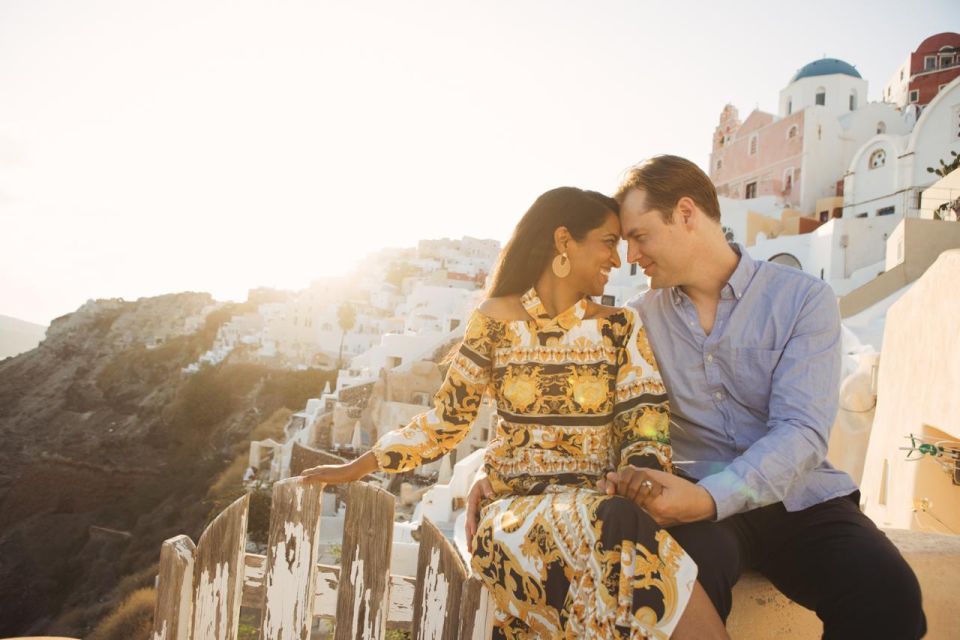 Oia: 15 Photo Session for Couples or Solo Travelers - Flexibility in Booking Options