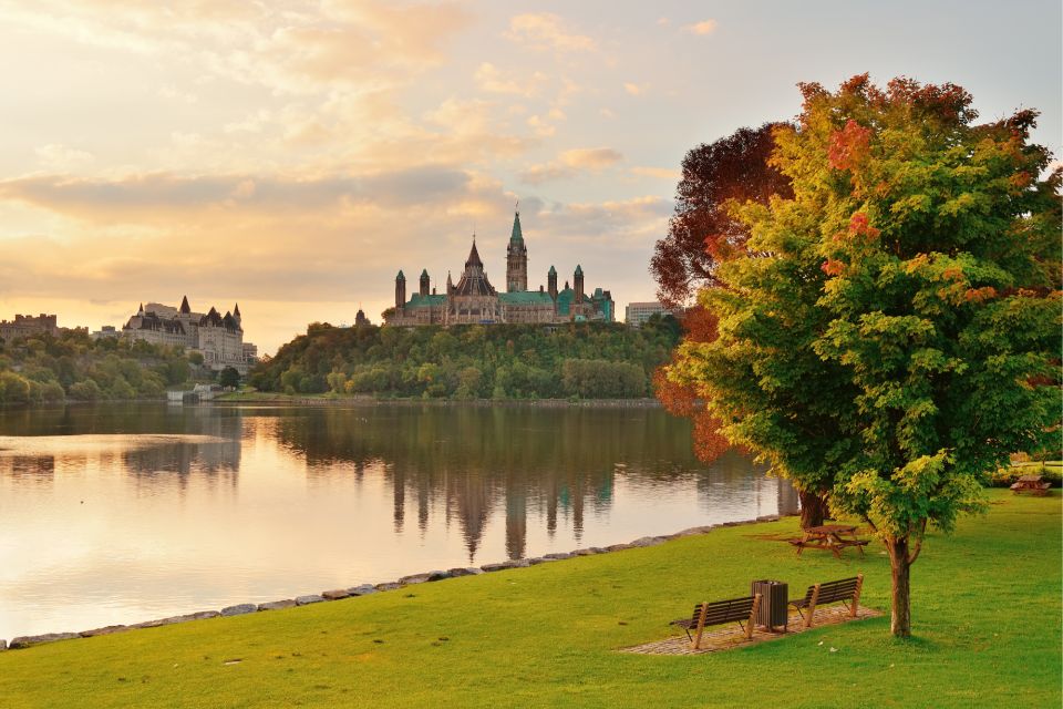 Ottawa: First Discovery Walk and Reading Walking Tour - Important Considerations