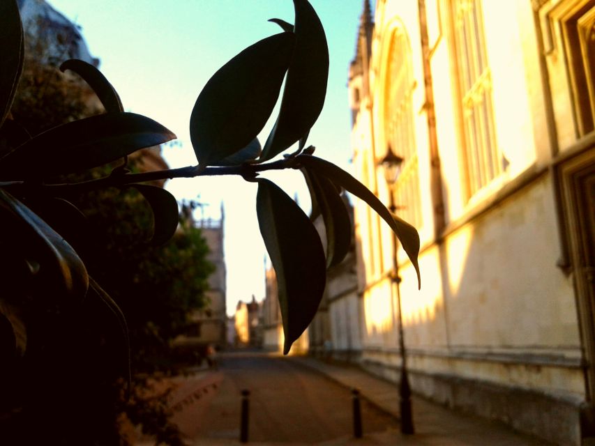 Oxford: Pre-Raphaelite Walking Tour With Exeter College - Directions