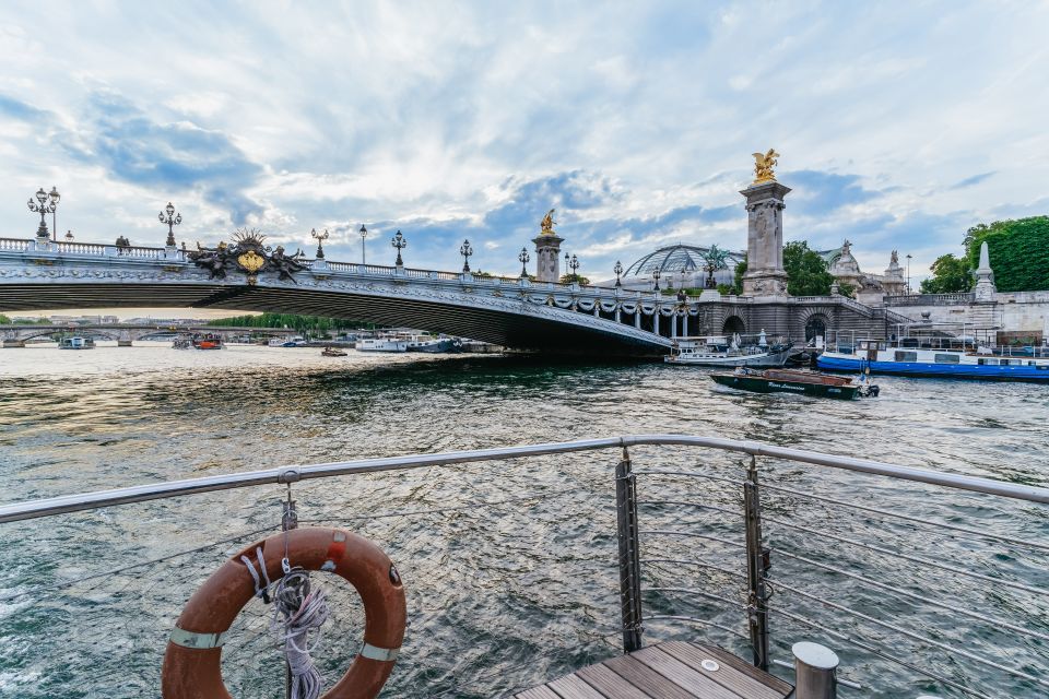 Paris: Dinner Cruise on the Seine River at 8:30 PM - Final Words