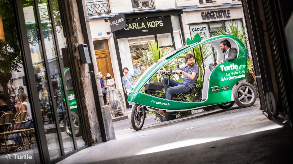 Paris : Private Guided Tour in Pedicab - Gustave Eiffel - Common questions