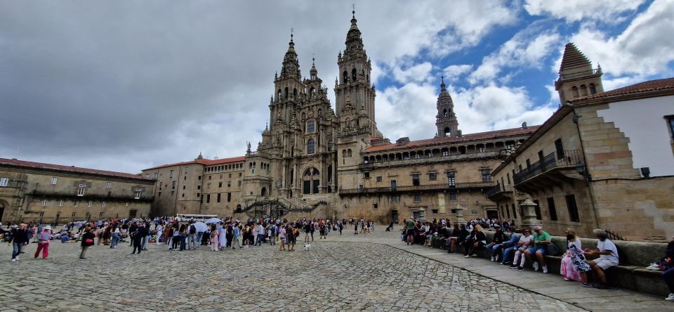 Premium Porto Santiago Compostela Tour Lunch & Wine Tasting - Final Words