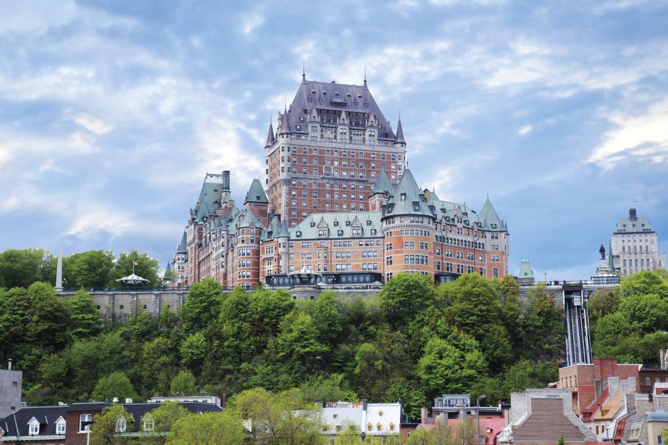 Quebec City: Gourmet 3-Course Brunch Cruise With VIP Option - Common questions