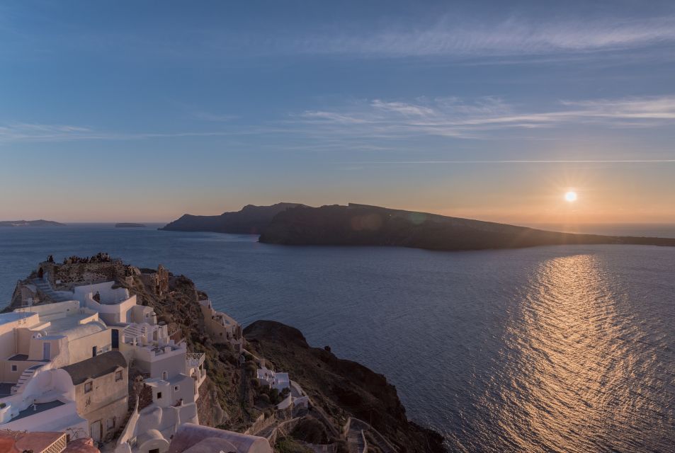 Santorini: Oia Cultural Highlights Sunset Walking Tour - Common questions