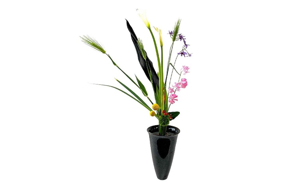 Tokyo: Private Japanese Traditional Flower Arrangement - Additional Details
