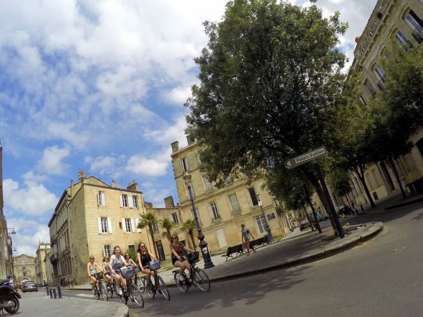 Bordeaux: Essentials 3-Hour Bike Ride - Common questions