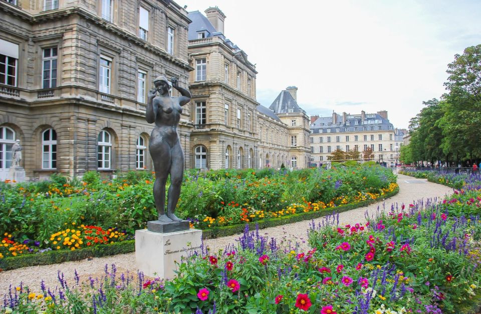 Chapel of Our Lady of the Miraculous Medal Paris Guided Tour - Common questions