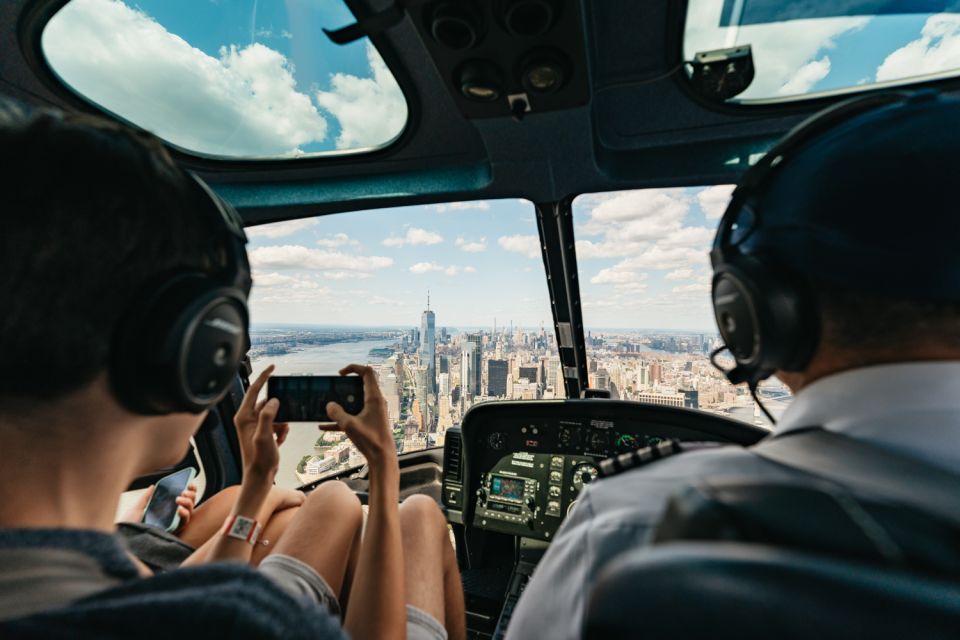 From Westchester: Private NYC Helicopter Tour for 2-6 People - Private Car Service Option