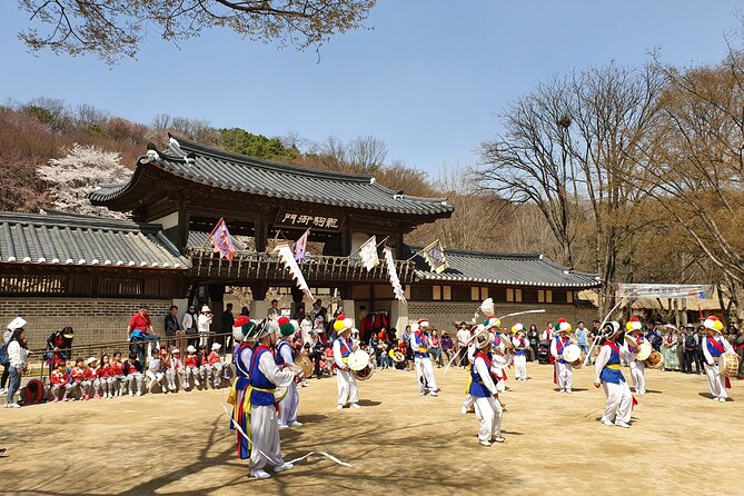 Korean Folk Village Half-Day Guided Tour From Seoul - What to Expect on Tour