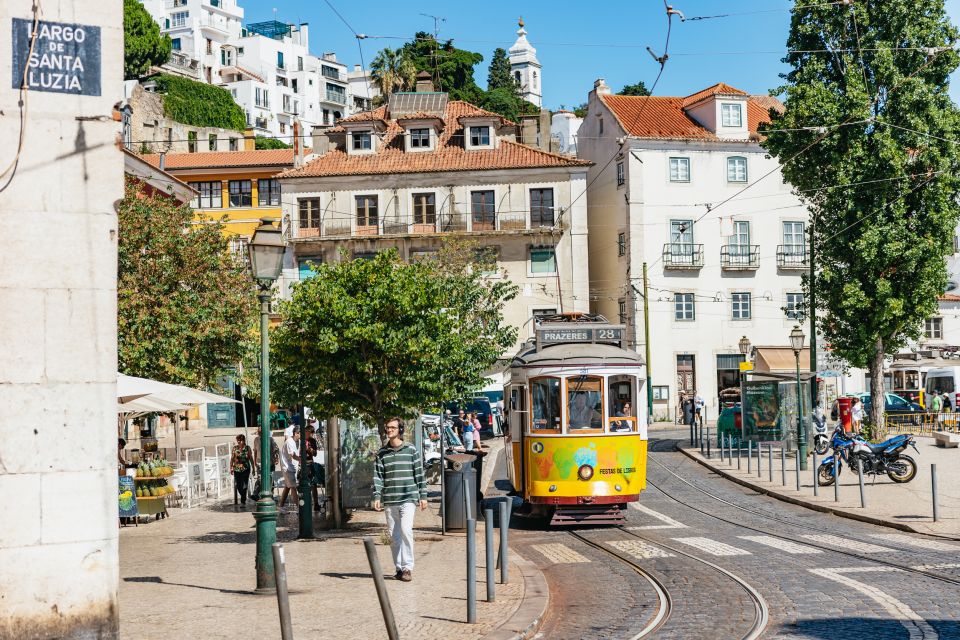 Lisbon: Old Town Tuk Tuk Tour - Common questions