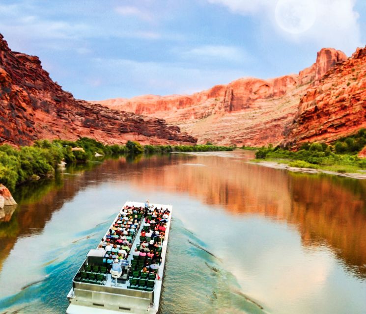 Moab: Colorado River Dinner Cruise With Music and Light Show - Customer Reviews