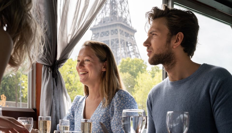 Paris: Early Evening Dinner Cruise on the River Seine - Common questions