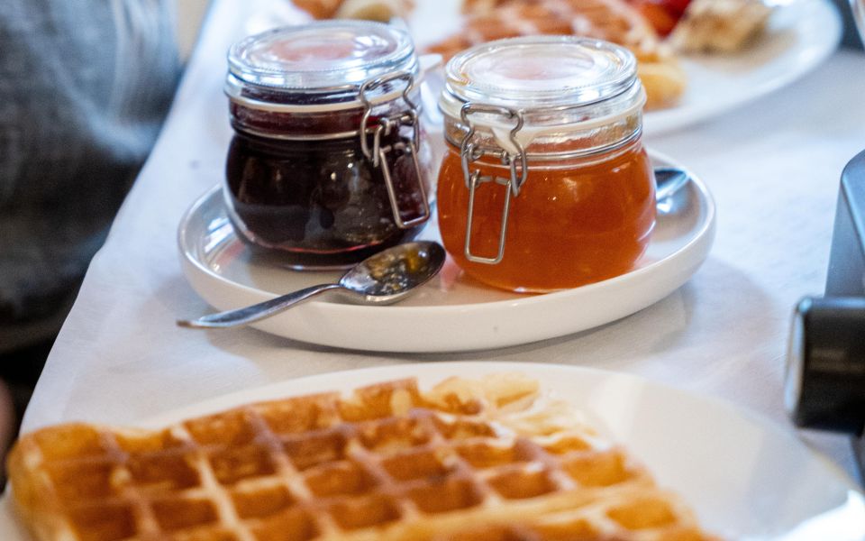 Belgian Waffle Breakfast by Waffles 'n Beer in Bruges Centre - Key Points