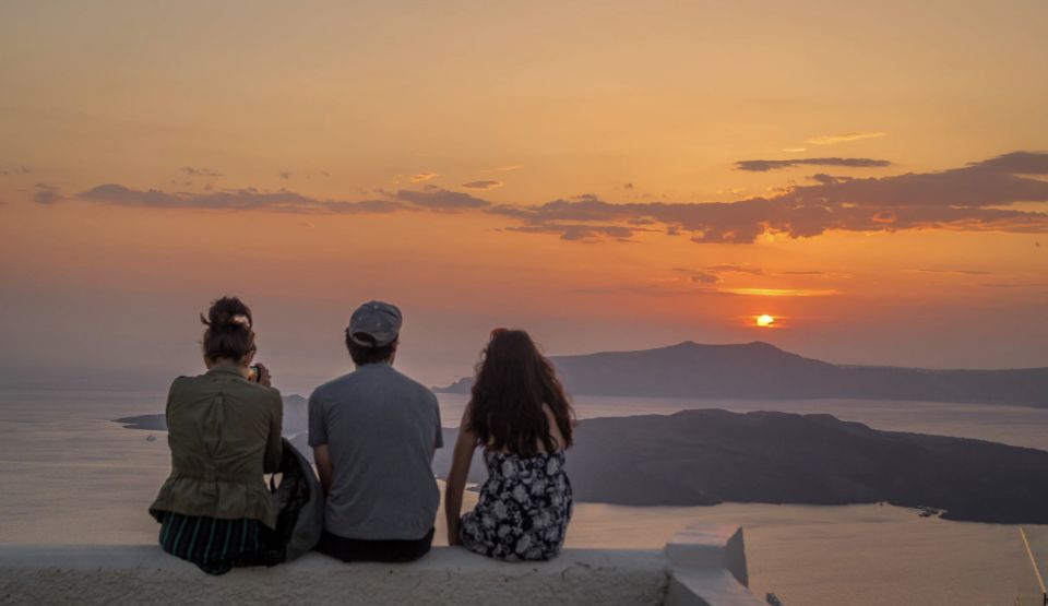 Best of Santorini Walking Tour With Wine Tasting - Key Points