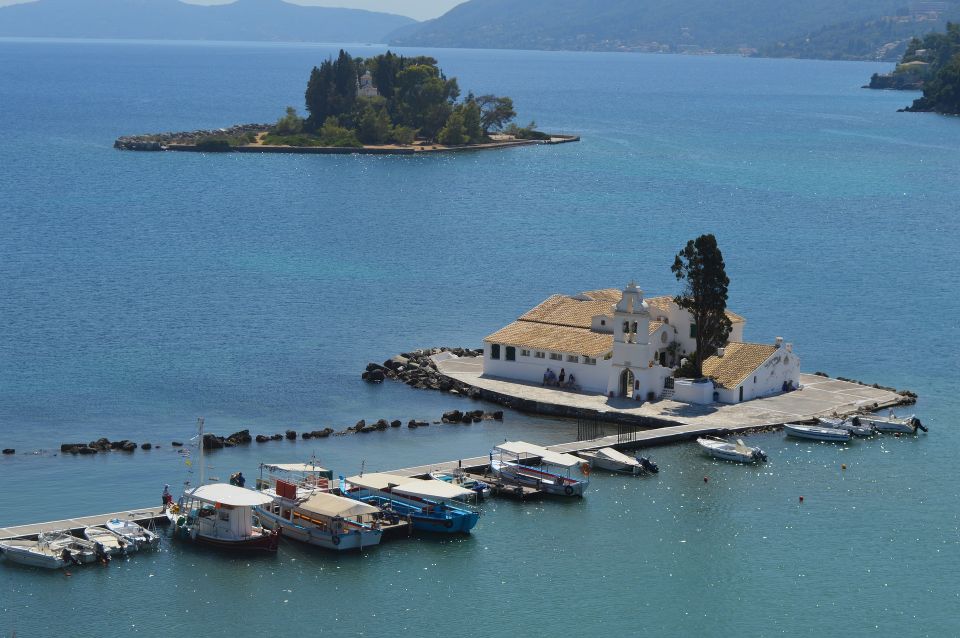 Corfu: Private Airport Transfer by Minivan - Key Points