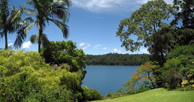 Day Tour to Paronella Park, Lake Barrine and Millaa Millaa Falls - Key Points