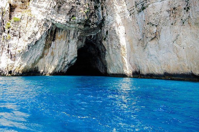 DAY TRIP - Exclusive Sailing Adventure - CORFU / PAXOS - Why Choose a Sailing Day Trip?