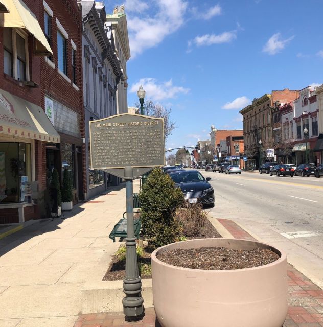 Downtown Bowling Green: A Self-Guided Audio Tour - Key Points