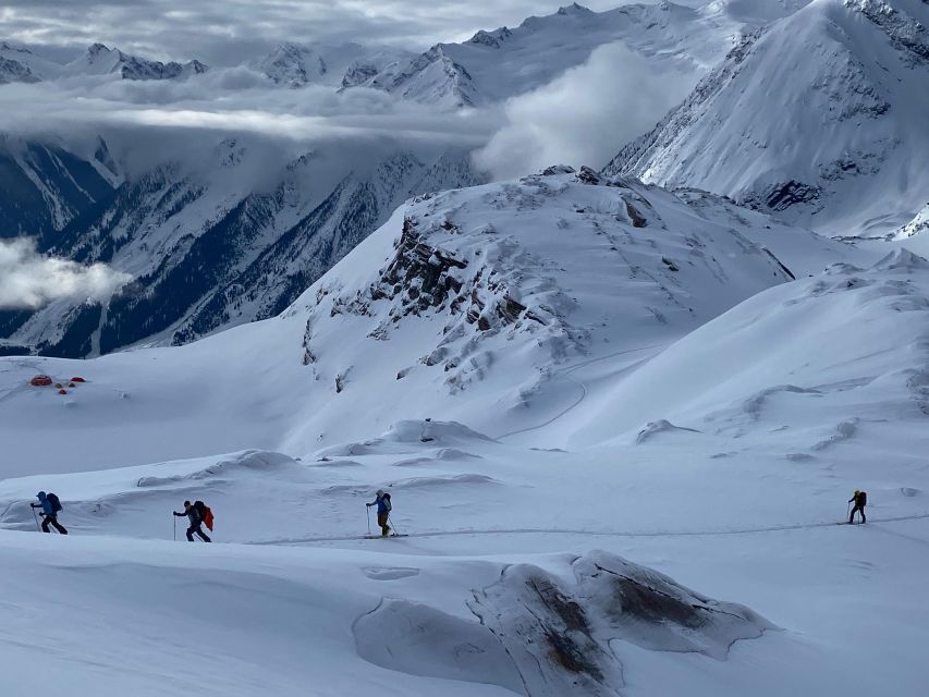 Freshfields/Lambe Glacier: Ski Basecamp - Key Points