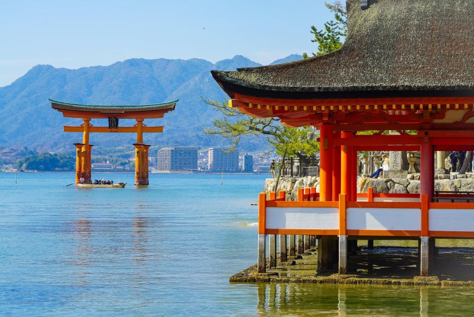 Hiroshima: Miyajima Half-day Historical Walking Tour - Key Points