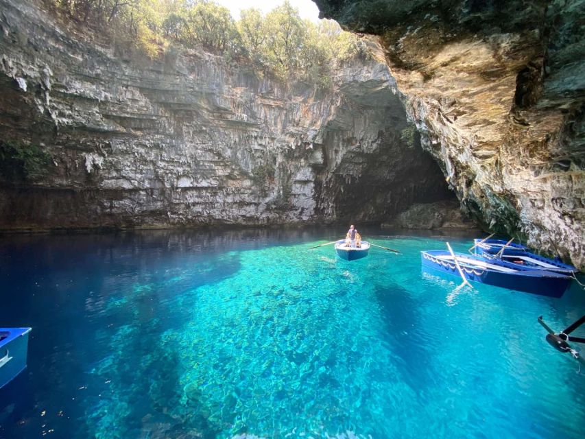 Kefalonia: Melissani Lake, Drogarati Cave, & Myrtos Day Trip - Key Points